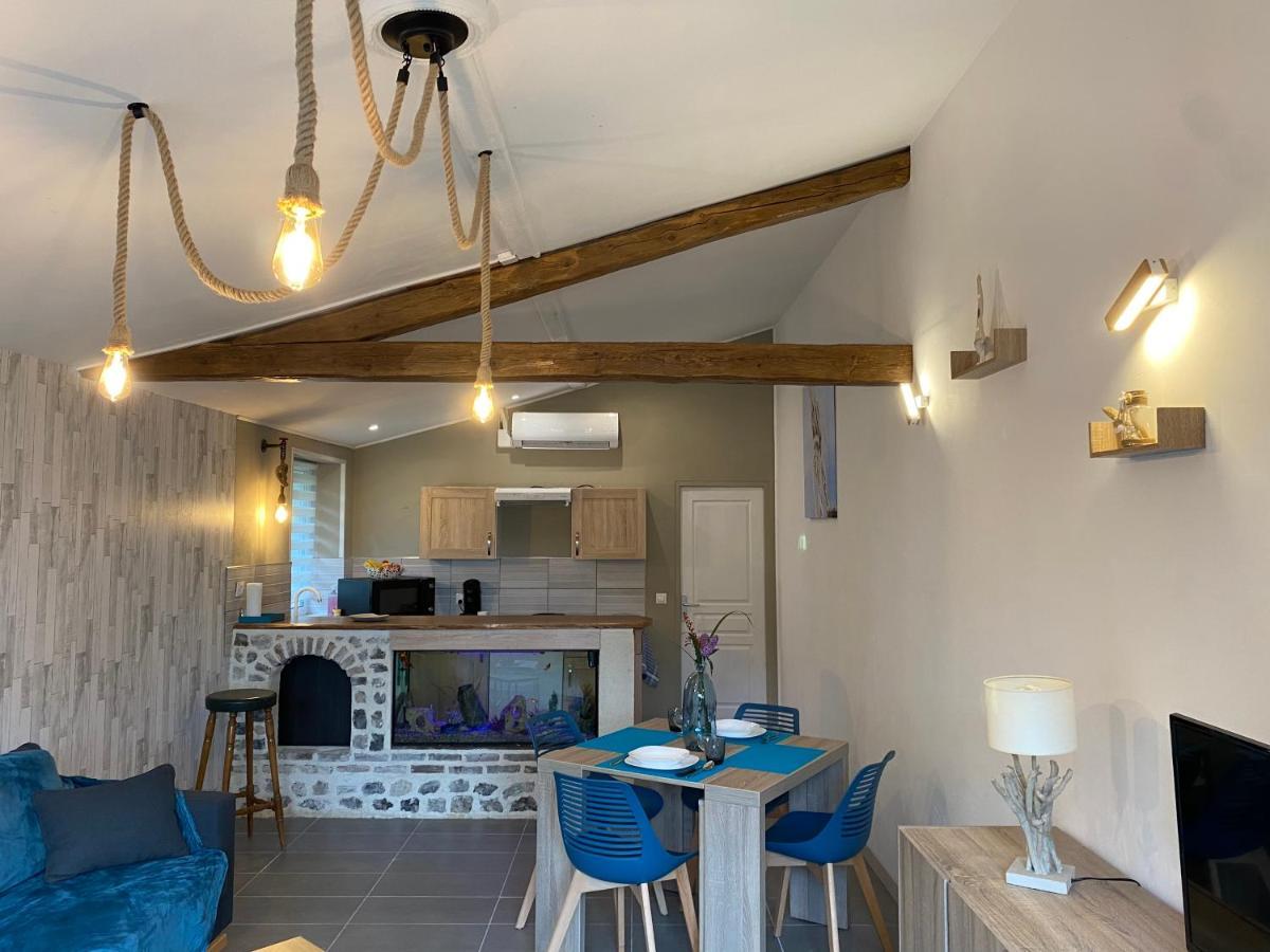 Les 4 Seasons, Agreable Gite Avec Terrasse Et Jardin La Croix Bigot Zewnętrze zdjęcie
