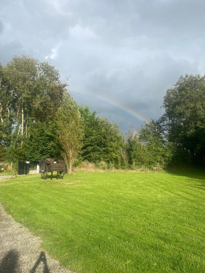 Les 4 Seasons, Agreable Gite Avec Terrasse Et Jardin La Croix Bigot Zewnętrze zdjęcie